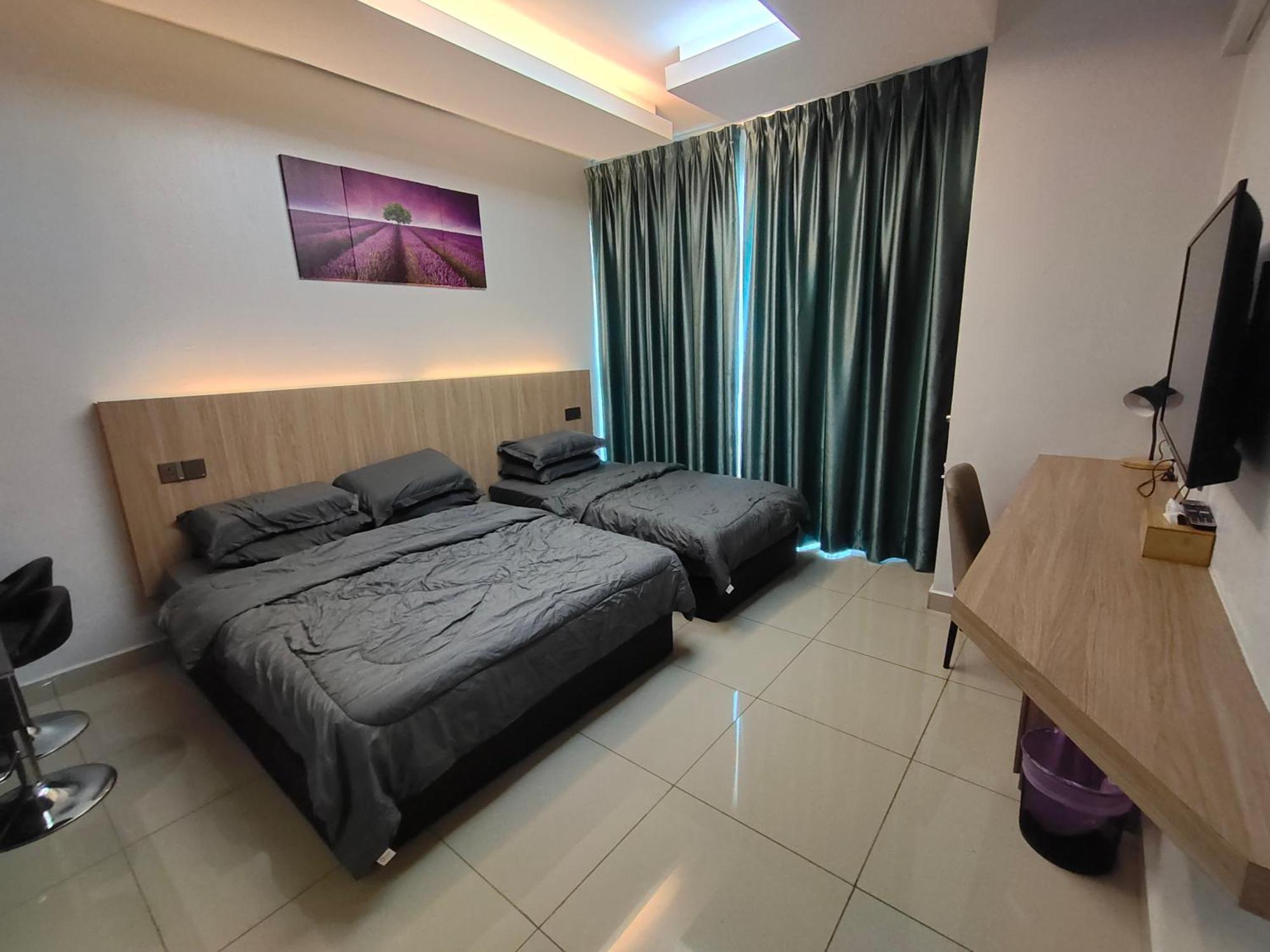 Alish Studio Apartment With Pool, Netflix, Wifi Gua Musang Exterior photo